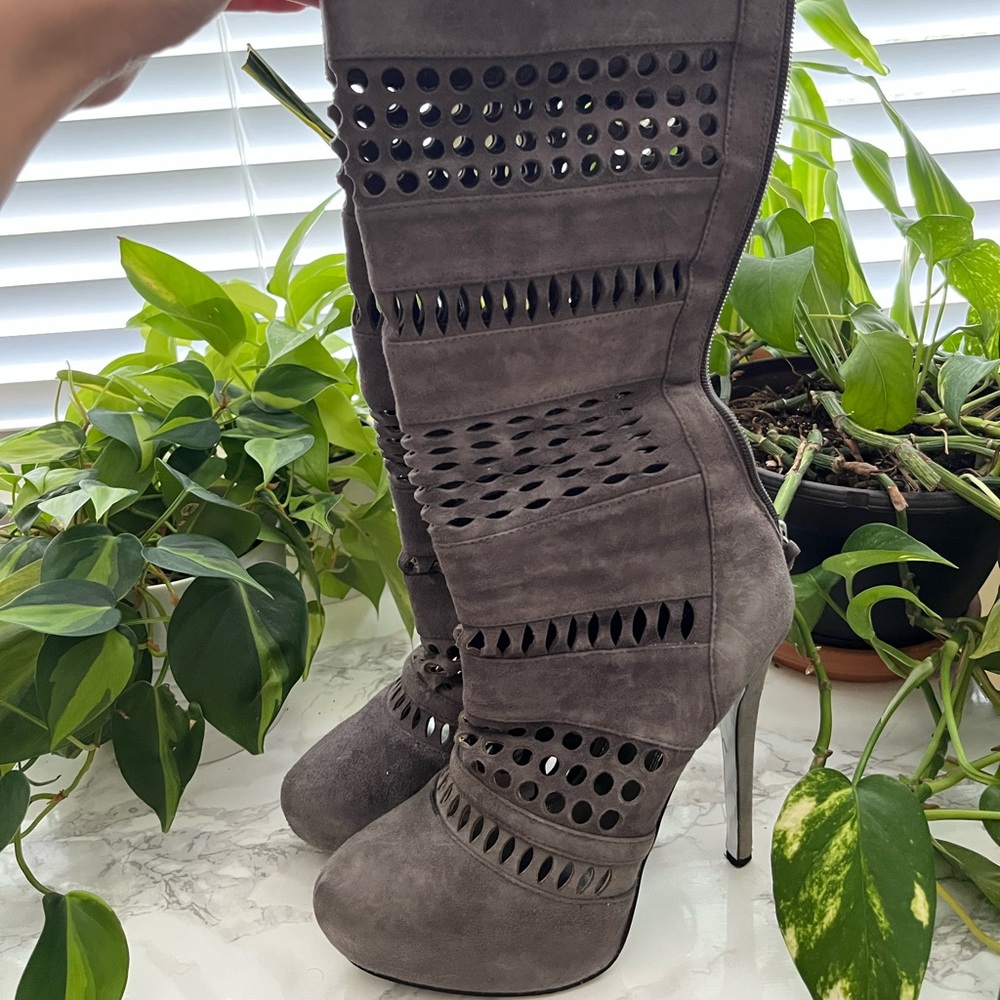 Grey Heeled Boot